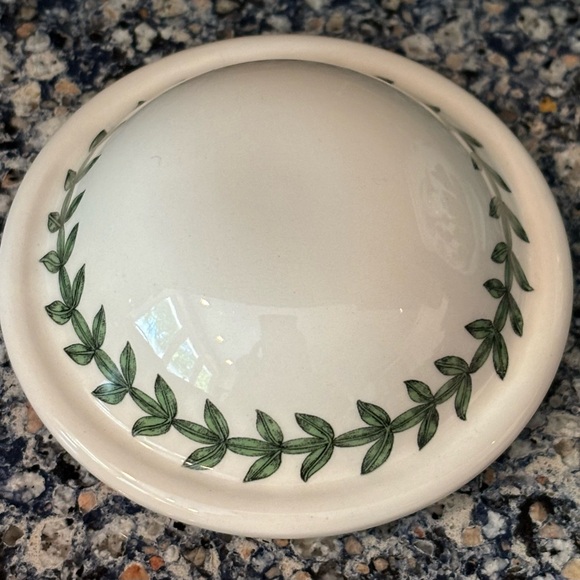 Portmeirion Botanic Garden Floral Ceramic sugar bowl with Lid - Picture 3 of 5